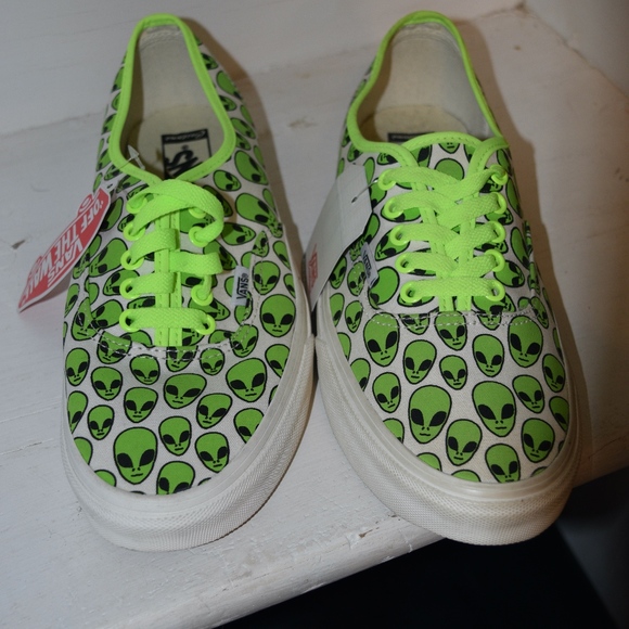 vans alien vans alien